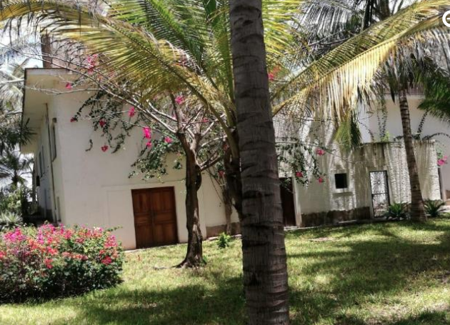 3 Bedroom House for sale in Malindi along the Indian Ocean giroy properties kenya premium8