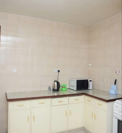 Cozy 1 Bedroom Fully Furnished Apartment to let, Westlands - giroy properties4
