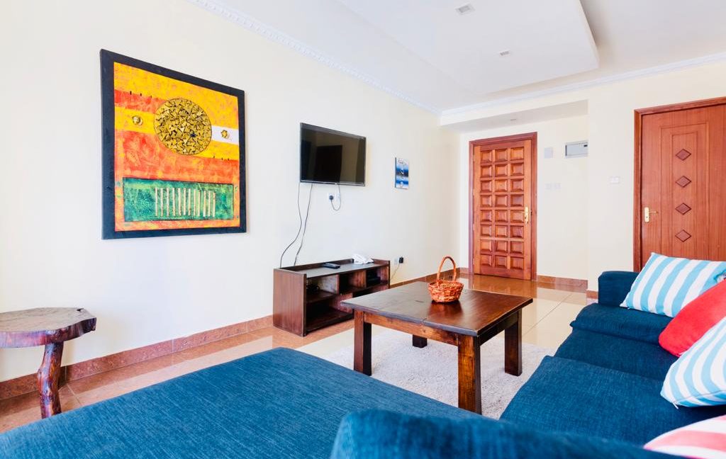 Executive and cosy Fully FURNISHED 2 bedroom Apartment all ensuite to let in kileleshwa7