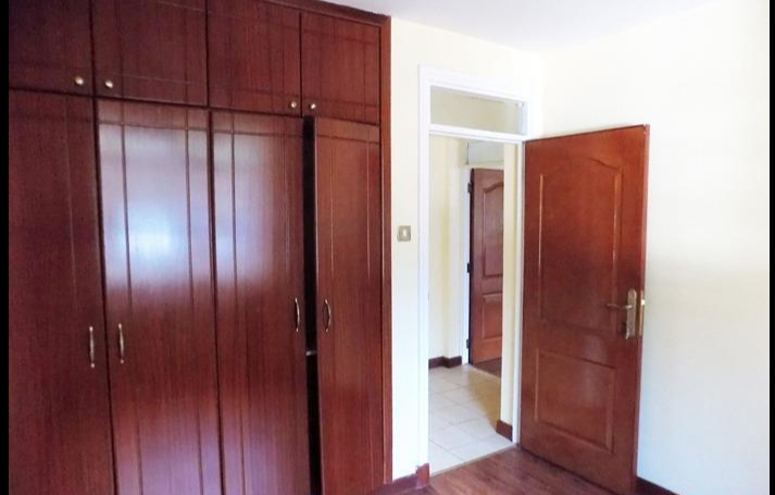 Lovely 3 Bedroom Apartment, Kileleshwa - giroy9