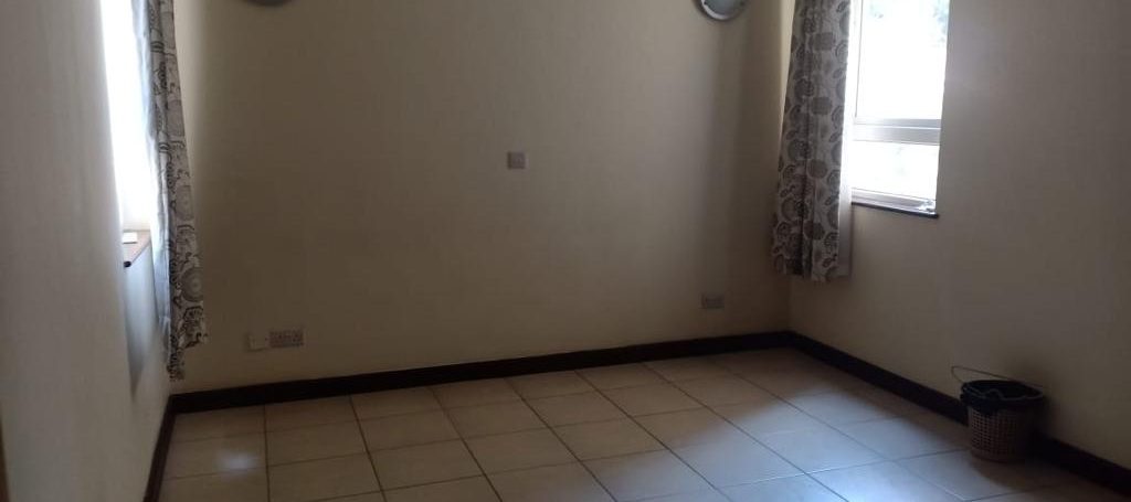 4 Bedroom Apartment with 4000sq feet For Rent On School Lane, Westlands11