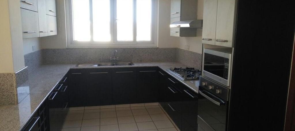 4 Bedroom Apartment with 4000sq feet For Rent On School Lane, Westlands8