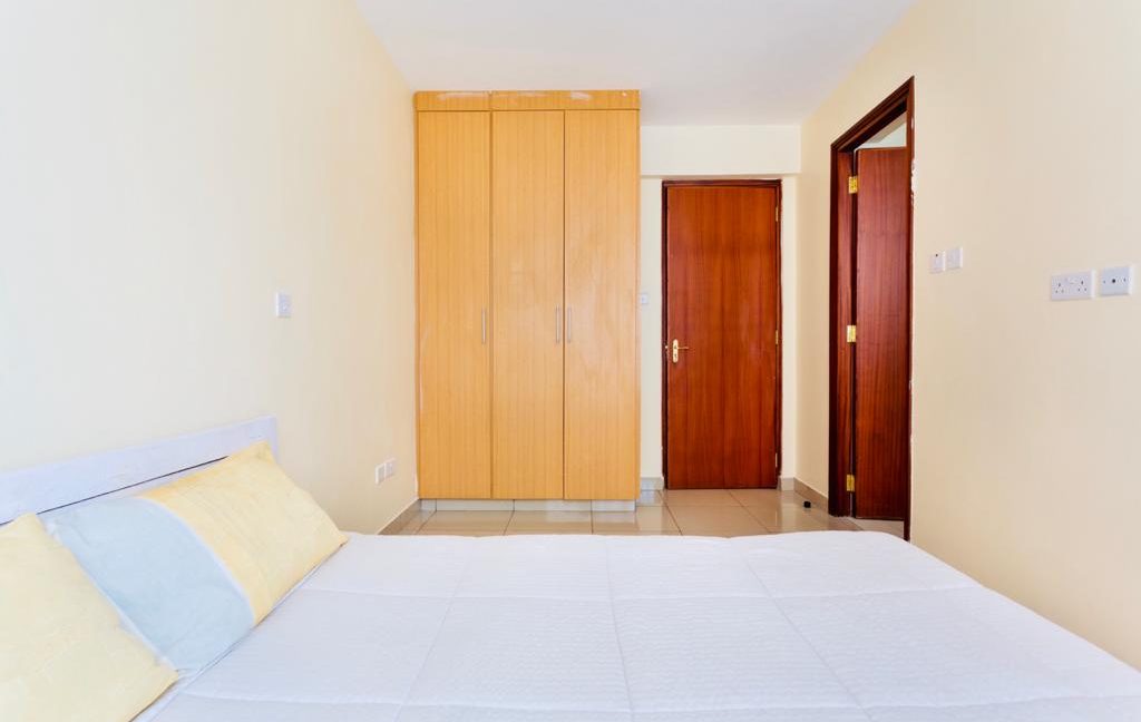 Executive, Luxurious and cosy Fully Furnished 2 Bedroom Apartment all En-suite for Rent in Kileleshwa12