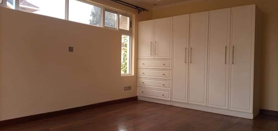 Luxurious 5 Bedroom All En-Suite Villa in a Secure 6-Unit Gated Community for Rent in Lavington, Nairobi8