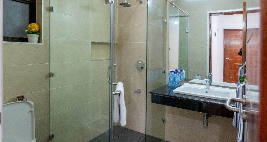2 bedroom Fully Furnished in Kilimani with Swimming Pool, Gym, High Speed Lifts and Borehole Water for rent at Ksh185k9