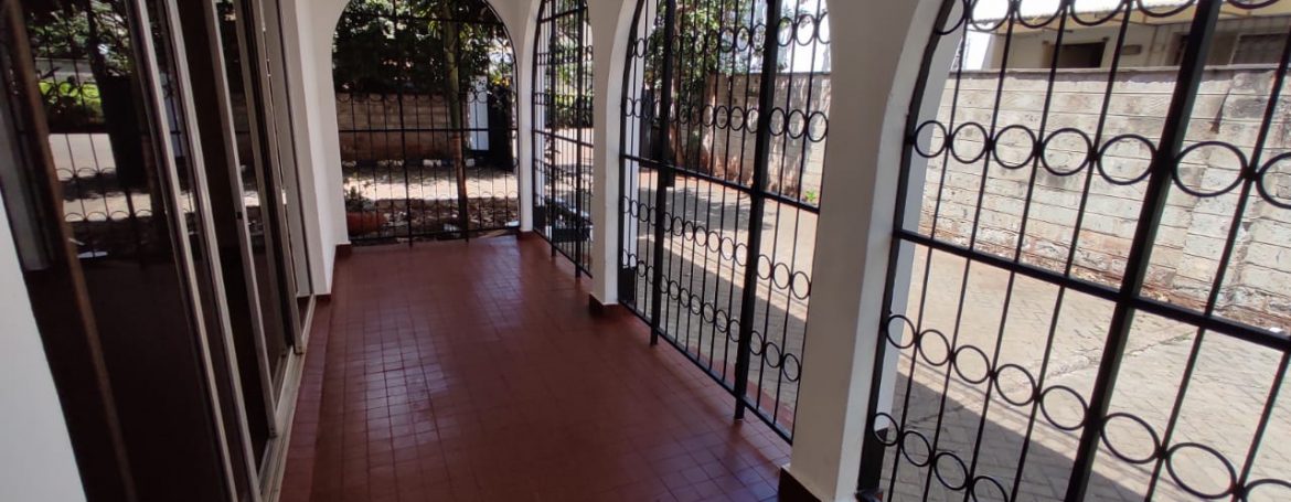 4 Bedrooms TownHouse for Rent at Ksh180k in Kilimani plus SQ3