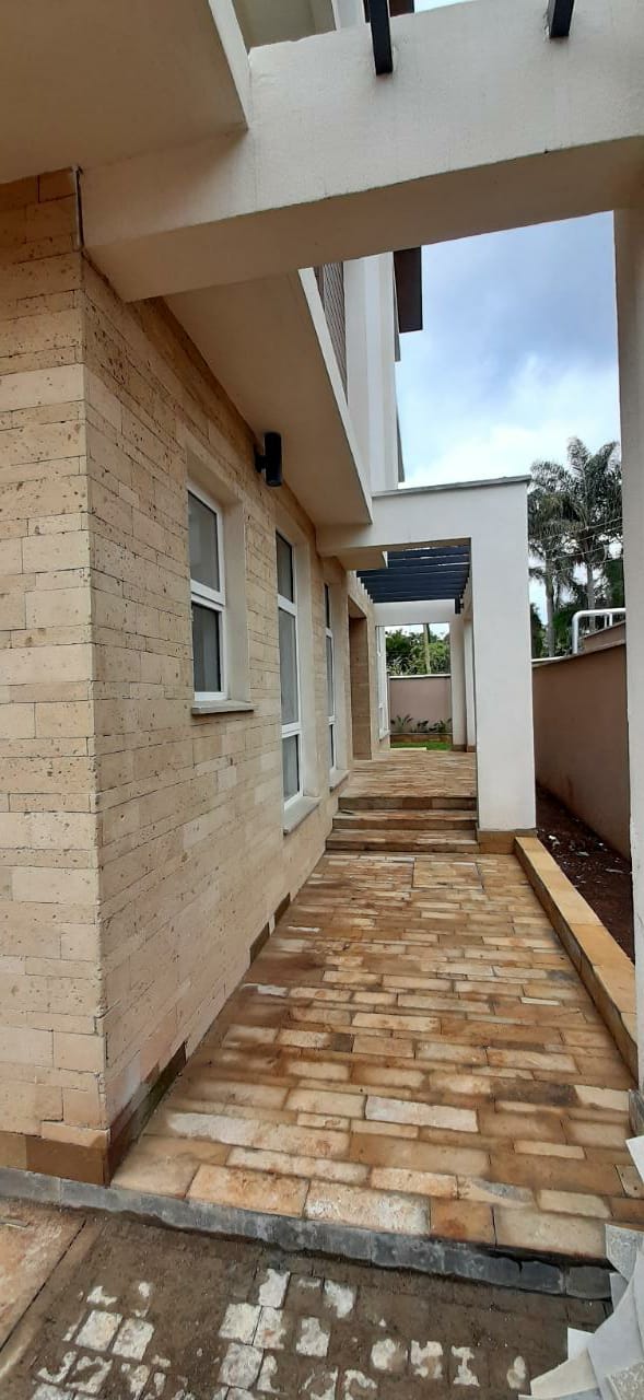 TSG Hospitality - 543 Kabasiran Ave. - 4 Bedroom Town House To Let Lavington, Nairobi at Ksh350,000 per month including service charge18