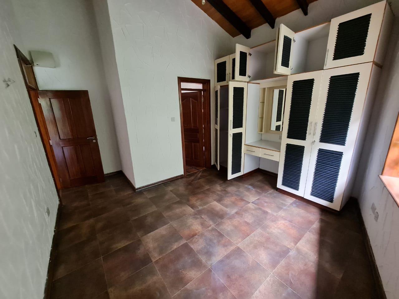 3 Bedroom Cottage All ensuite in Gated Community, Fitted Kitchen, Back up Power, Well Secured at Ksh100k9