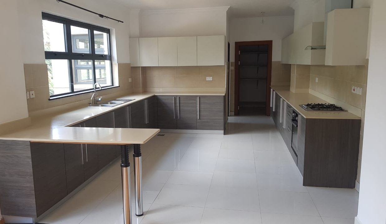 3 Bedroom Plus Dsq High End Apartment on Riverside Drive for Rent at Ksh180k1