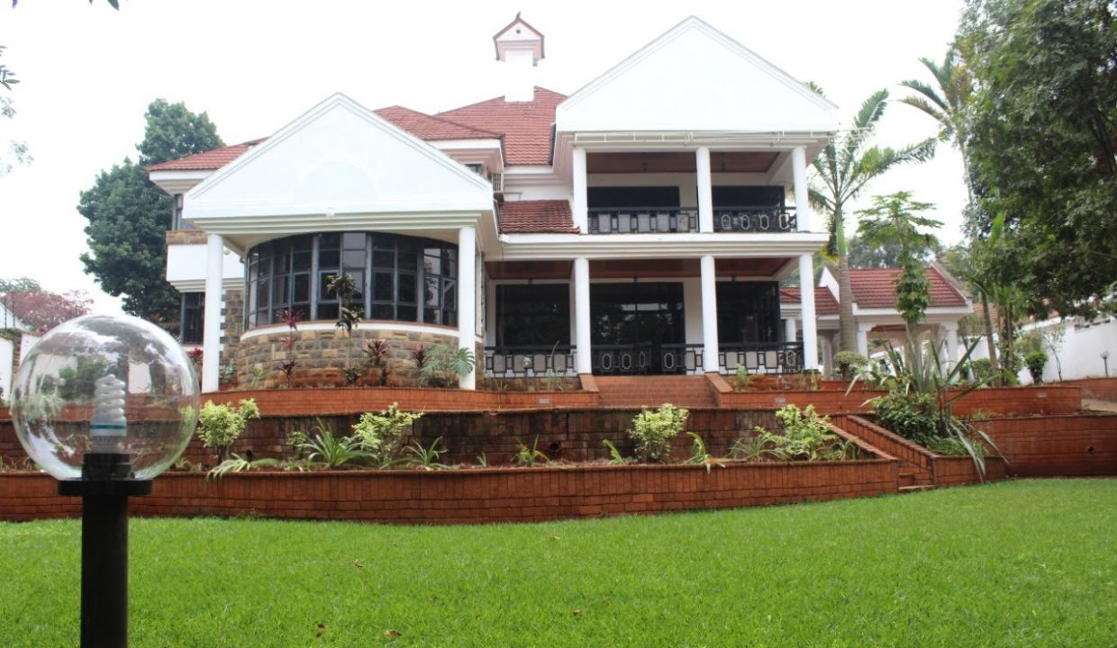 5 Bedroom Home for Rent in Nyari sitting on 1 Acre Prime Property1