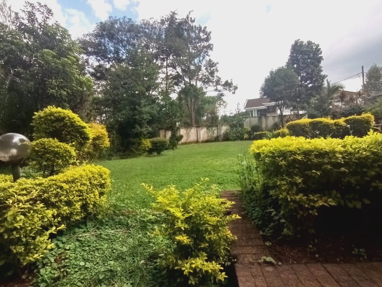 5 Bedroom Home for Rent in Nyari sitting on 1 Acre Prime Property3
