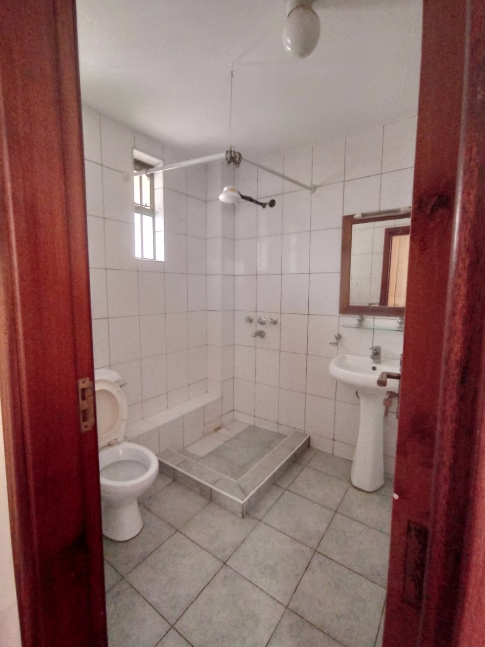 Hot Deal - 3 Bedroom Apartment for Rent in Kileleshwa, Githunguri Road for Ksh70k:Month12