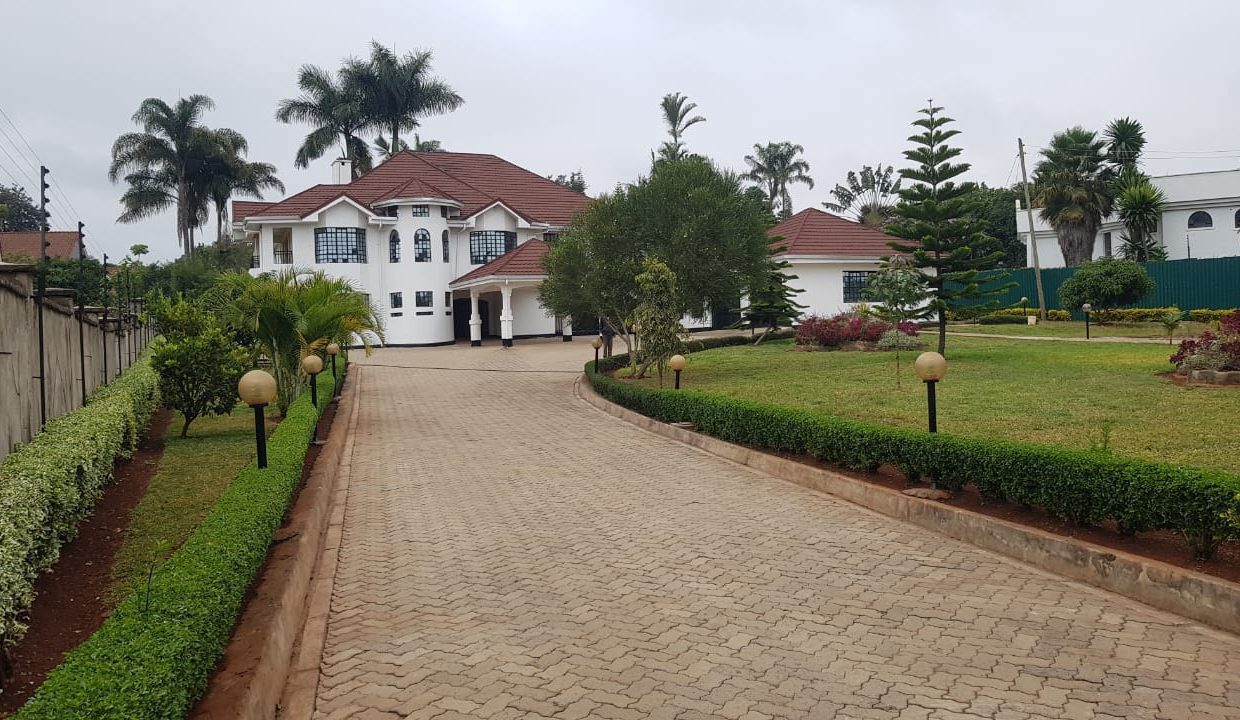 6 Bedroom Ambassadorial House for Rent in Nyari, Nairobi at Ksh450k1
