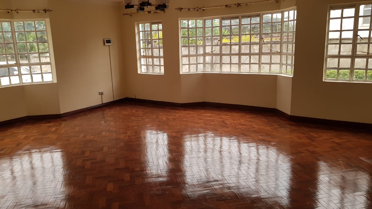 6 Bedroom Ambassadorial House for Rent in Nyari, Nairobi at Ksh450k13