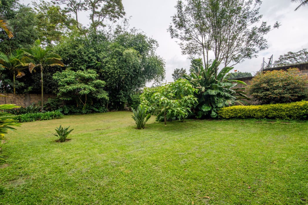 5 Bedroom House for sale at Ksh85M in leafy suburb of Lower Kabete with double storey sitting on 0.6 of an acre on its own compound3