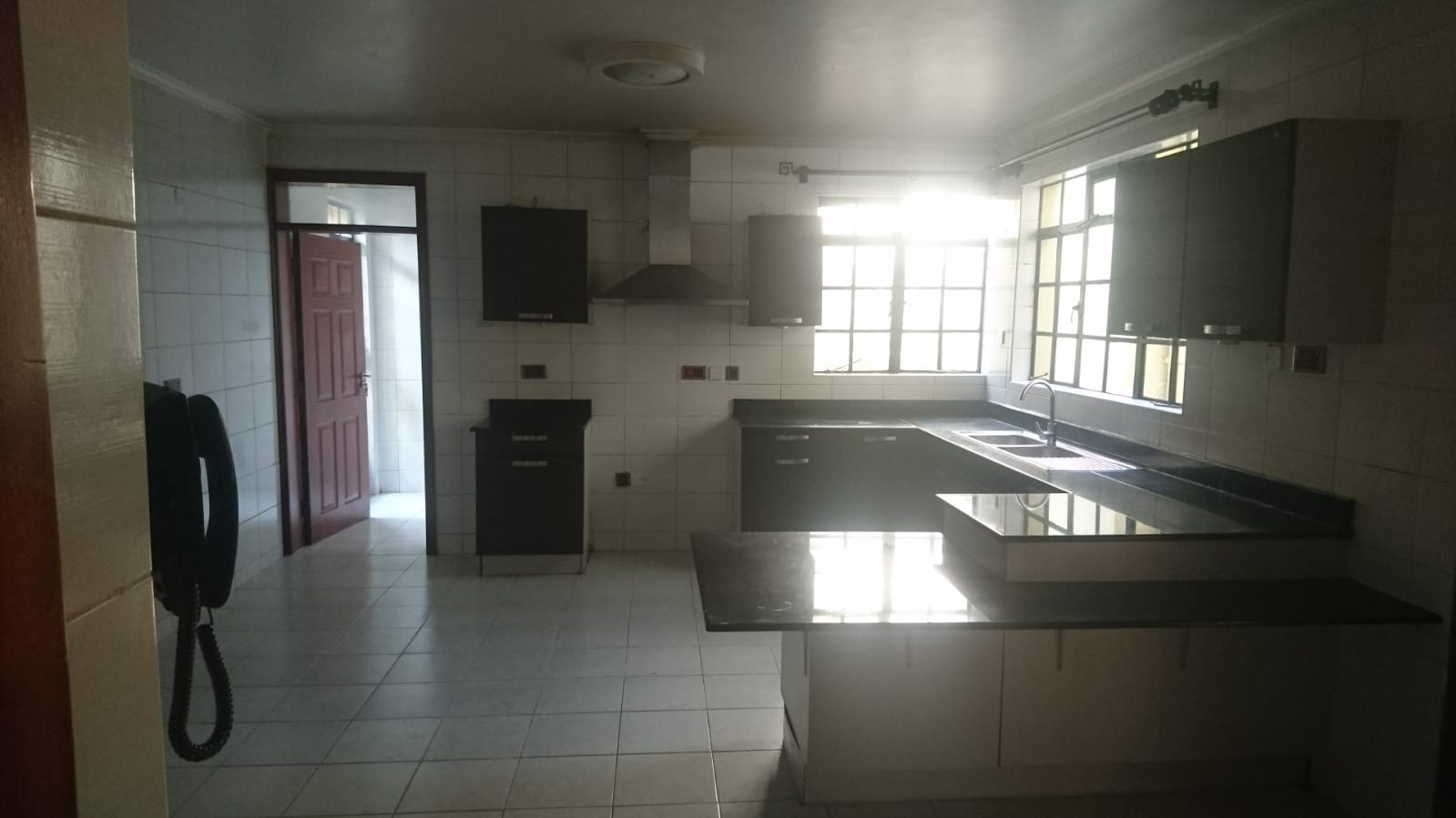 All Ensuite 5 Bedroom House Plus 2 rooms with a kitchenette guest wing for rent in Lavington in a compound of four units for rent at Ksh350k negotiable9
