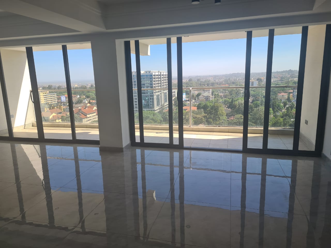 Luxury Penthouse for Sale in Kilimani with 5 Bedroom All En-suite at KSH36M26
