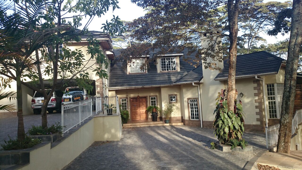 4 Bedroom Modern House with Excellent finishes for Sale in the Posh area of Kitisuru touching Peponi Road, asking price Ksh400M8