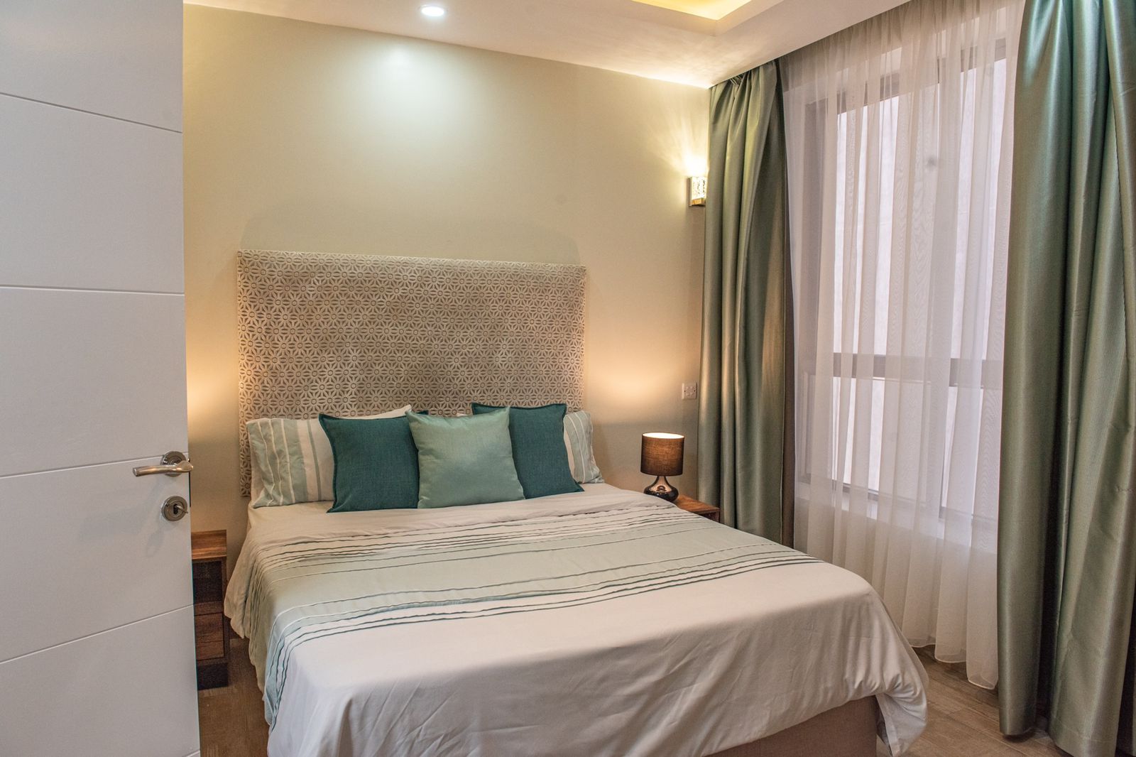 An Elegant Fully Furnished 2 Bedroom Apartments For Rent In Kileleshwa at Ksh180k:Month11