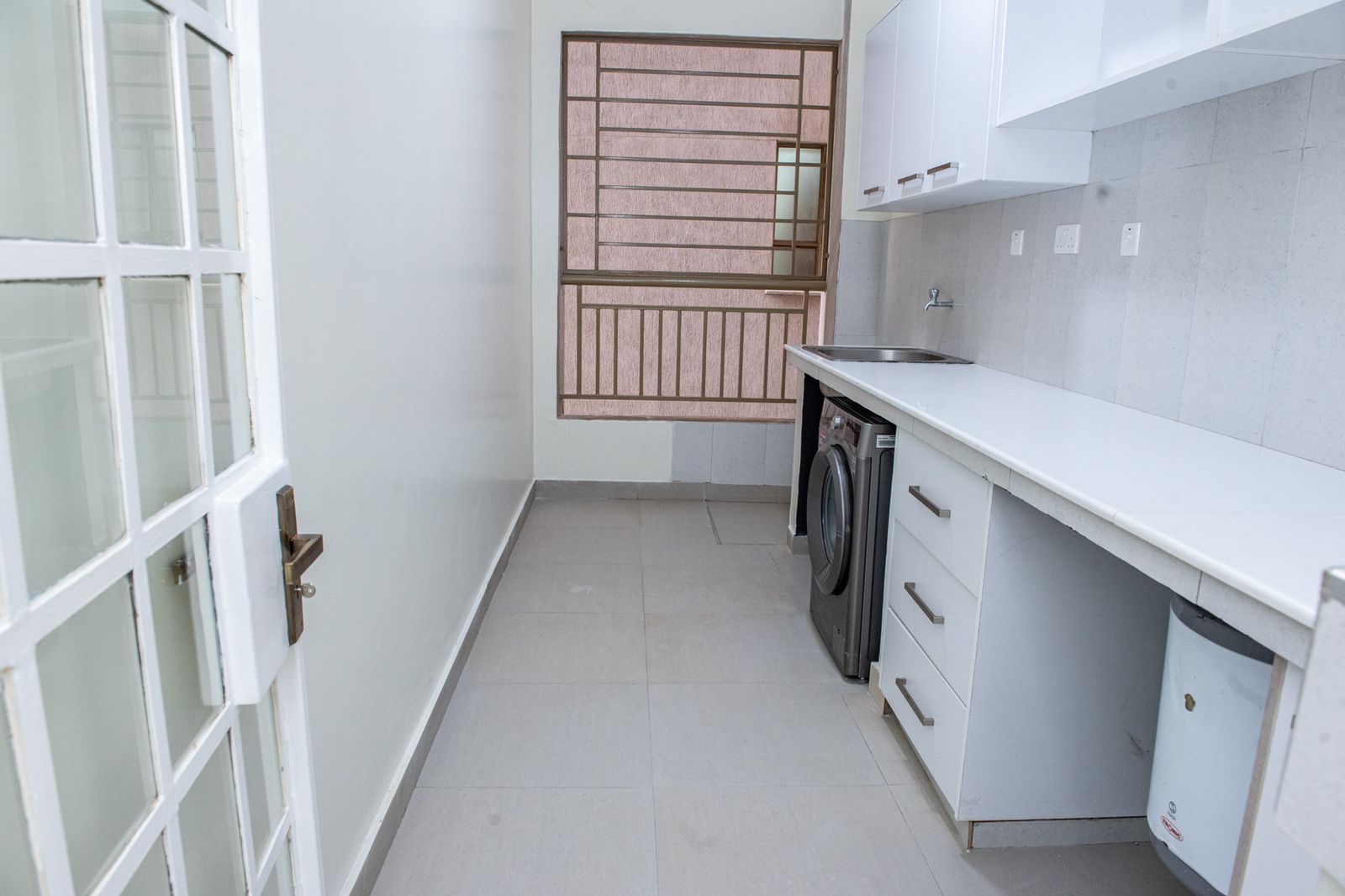 An Elegant Fully Furnished 2 Bedroom Apartments For Rent In Kileleshwa at Ksh180k:Month17