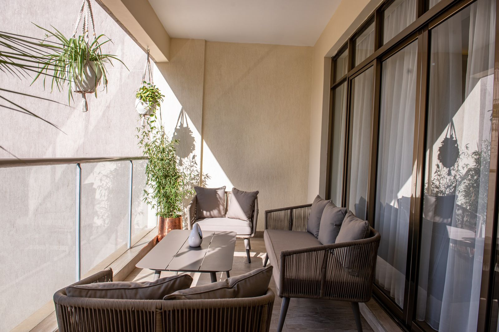 An Elegant Fully Furnished 2 Bedroom Apartments For Rent In Kileleshwa at Ksh180k:Month9