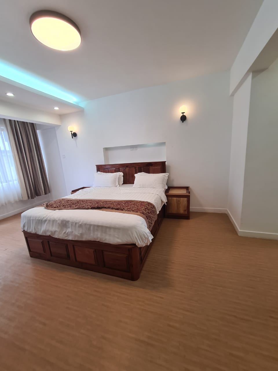 Hot Deal: Homely 4 Bedroom Apartment with DSQ for Sale in Lavington at Ksh16.5M7