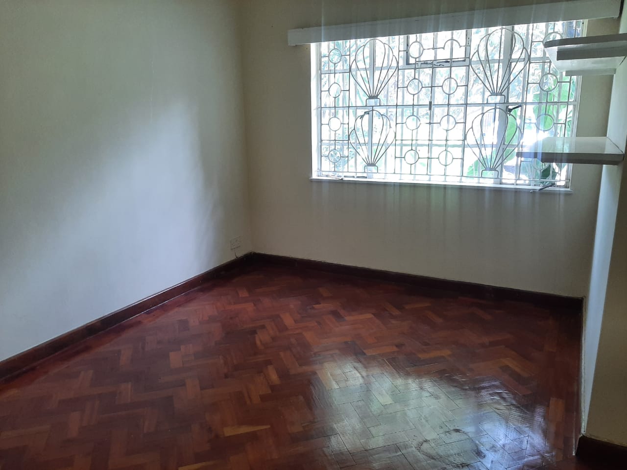 Spacious 4 Bedroom House for Rent at Ksh450k in its own compound in Lavington10