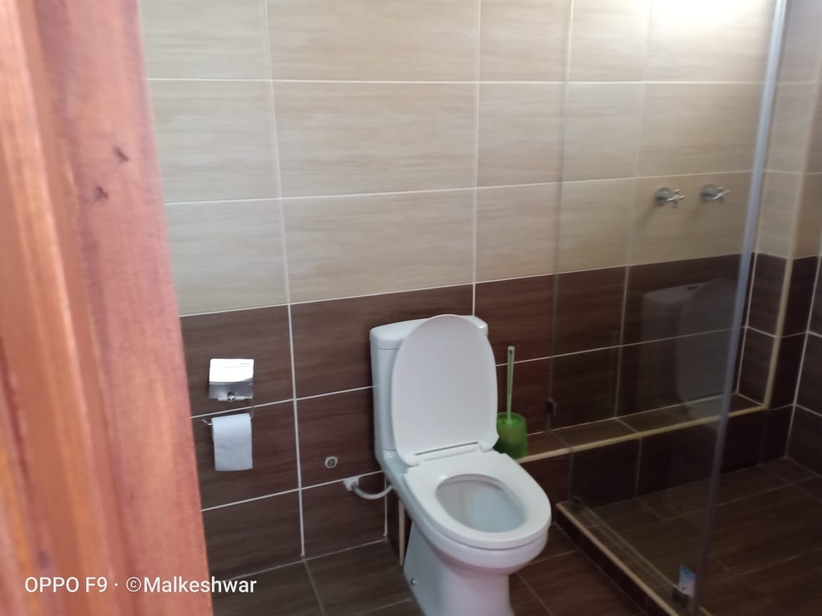 Unfurnished Two bedroom Penthouse Apartment on Rhapta Road for Rent9