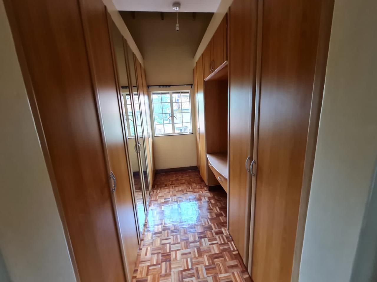 5 Bedroom Townhouse, all ensuite, in a gated community, with garden, pool, club house, back up power. located in Lower Kabete, for rent at Ksh400k (18)