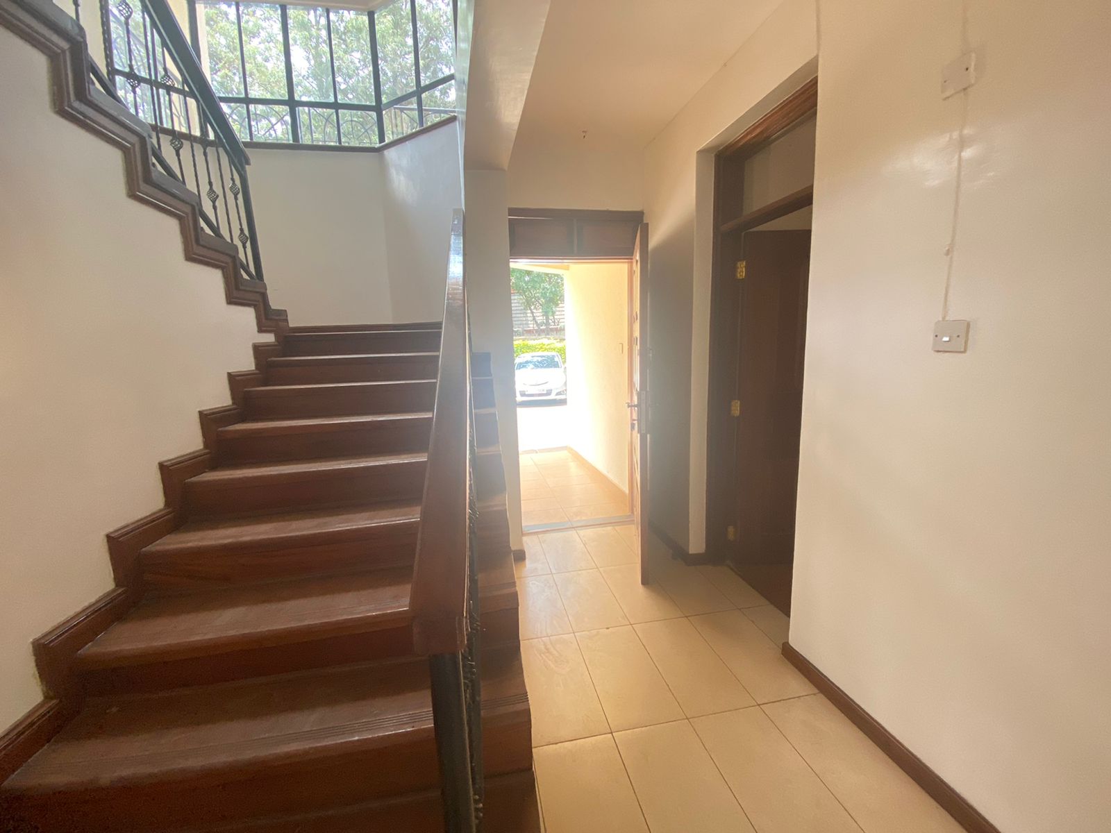 5 bedroom House in lavington all ensuite plus dsq for Sale at Ksh47m Negotiable (14)