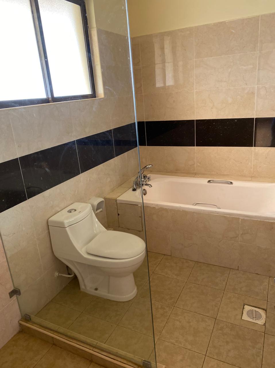 4 Bedroom All Ensuite Apartment for Rent in Kilimani at Ksh200k with exciting amenities  (14)
