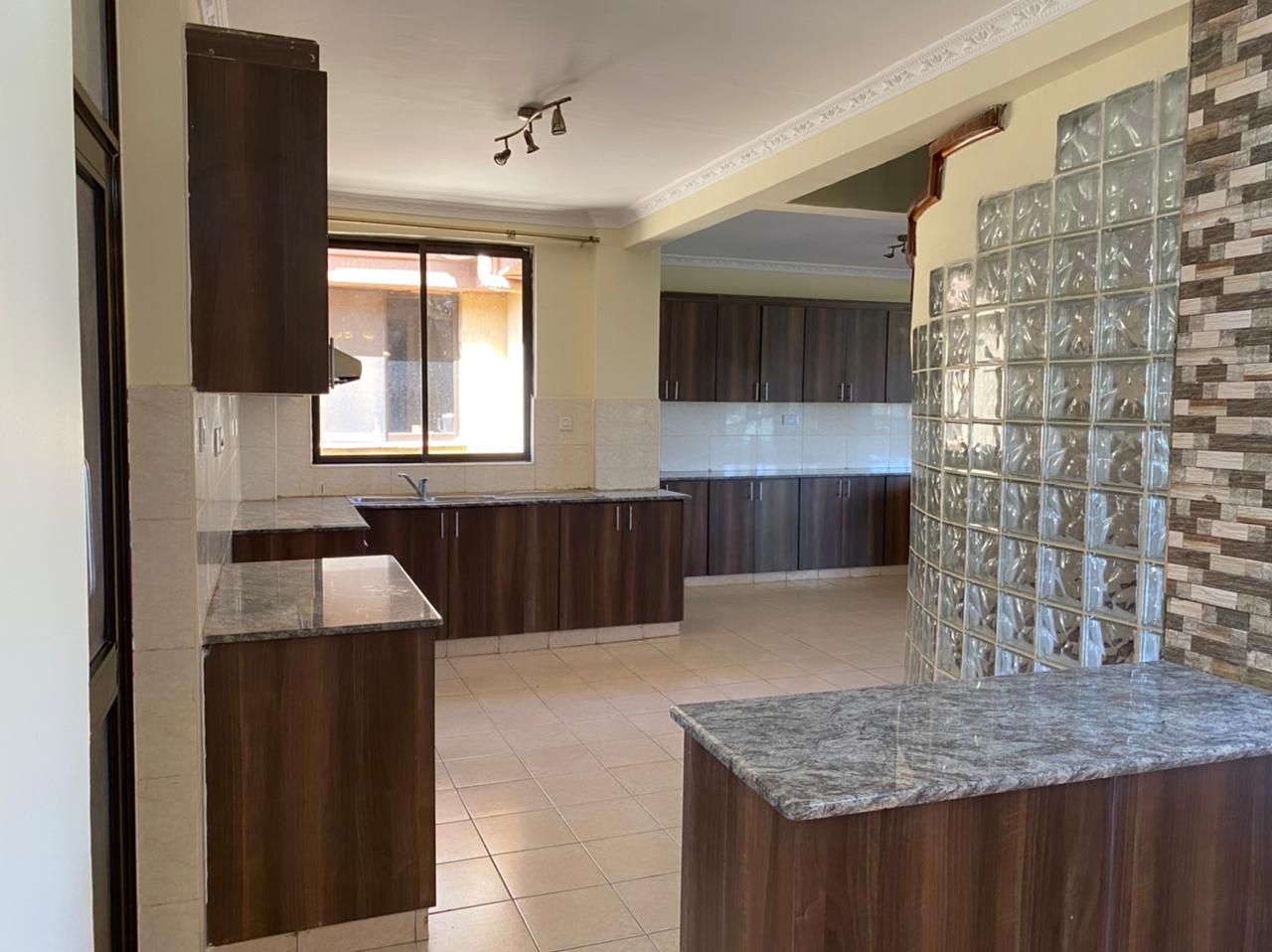 4 Bedroom All Ensuite Apartment for Rent in Kilimani at Ksh200k with exciting amenities  (5)