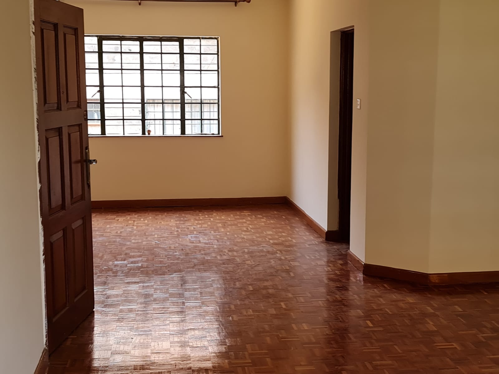 Newly Renovated Spacious 4 Bedroom Apartment for Rent at Ksh95k in Westlands, Raphta Road (26)