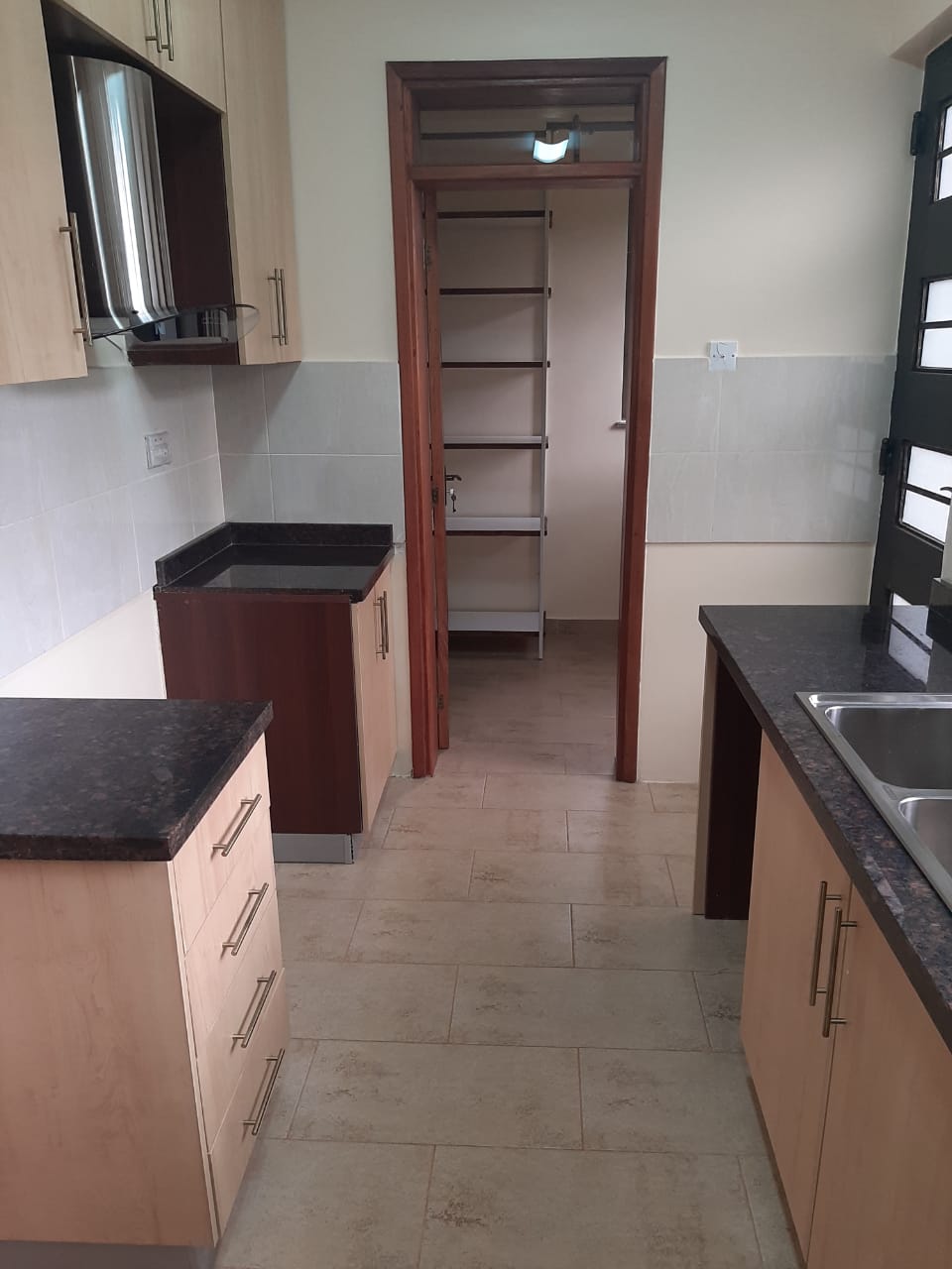 3 bedroom House to let Located on Dagoretti Road Near the Hub Mall and the bypass. Shared compound of 3 houses. No pets allowed. Ksh180k per month (4)