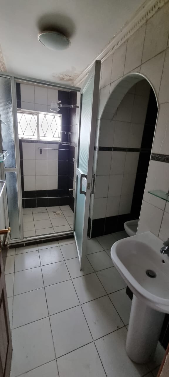 Executive 3 Bedroom Townhouse with DSQ For Rent in Kilimani (22)