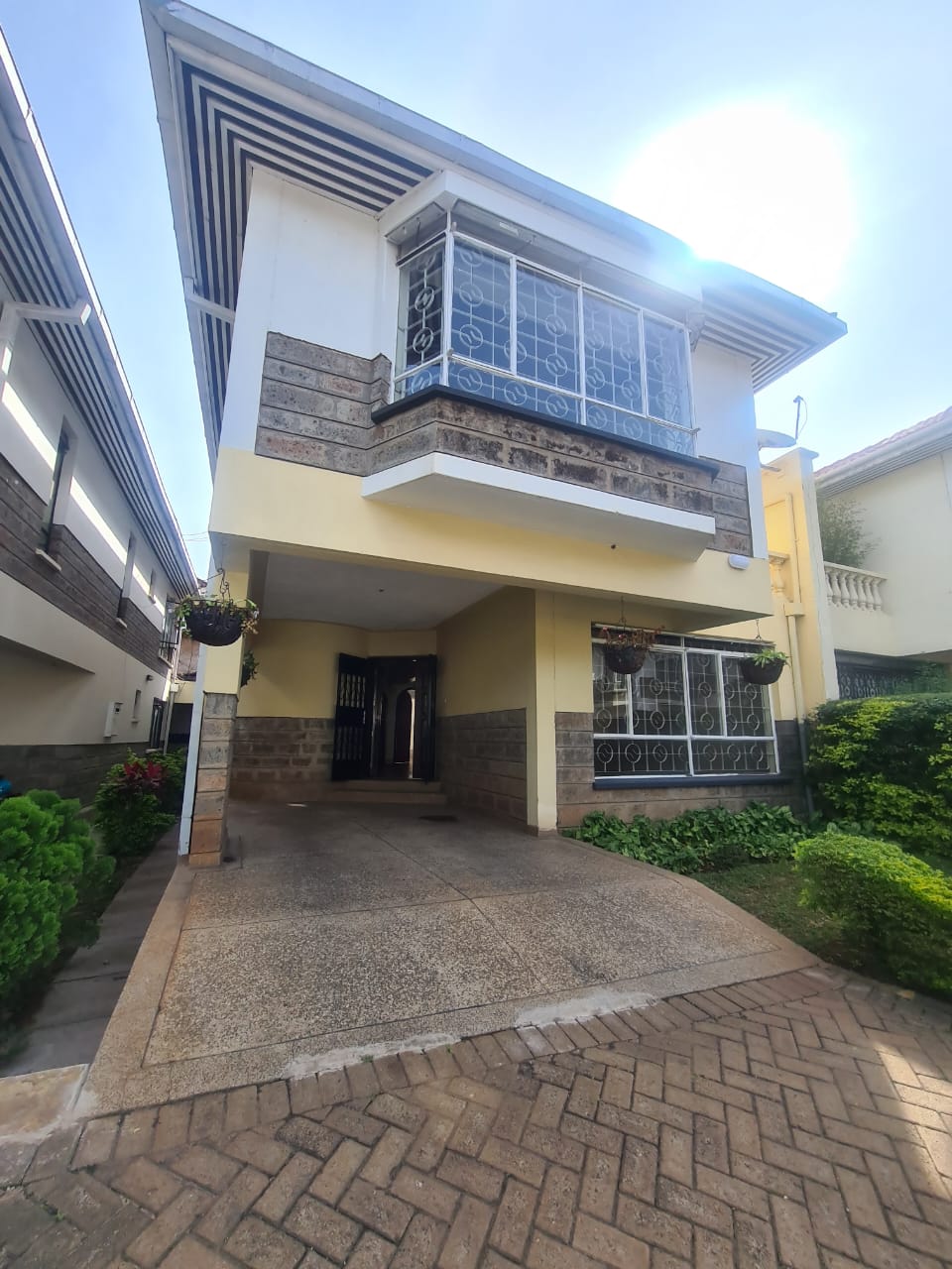 4 Bedrooms 2 Ensuite with SQ for rent at Ksh170kMonth in Kilimani (6)