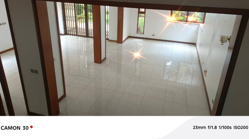 6-Bedroom House for Rent in Lavington