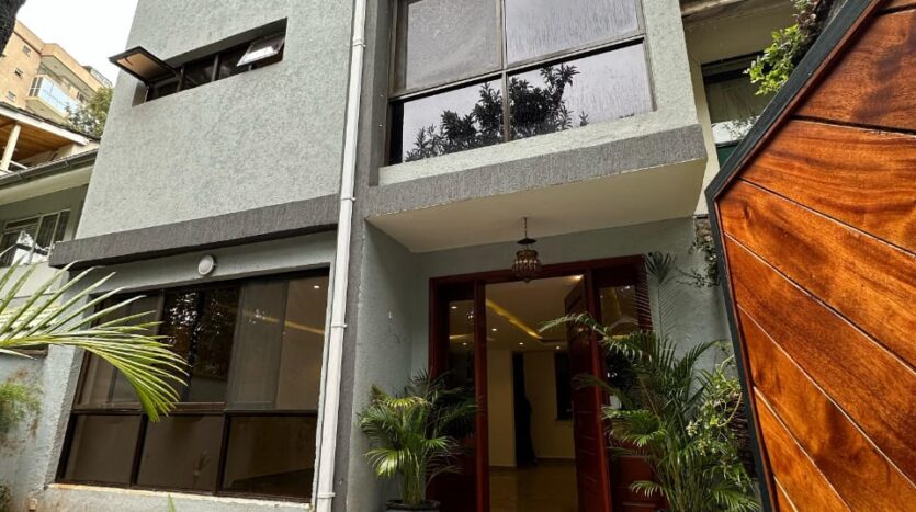 3-Bedroom Villa for Rent on Riverside Drive