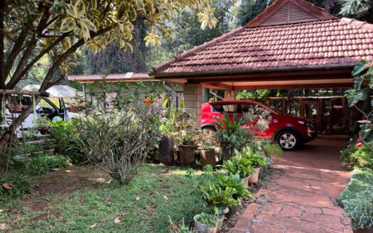 4-Bedroom Bungalow for Sale in Karen Miotoni – Rustic Home on 1 Acre
