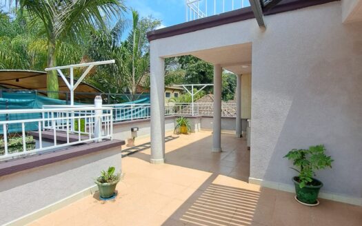 4-Bedroom Townhouse for Rent in Spring Valley – All Ensuite