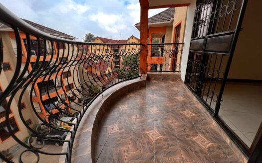 Lavington 3 Bedroom Apartment with DSQ for Rent