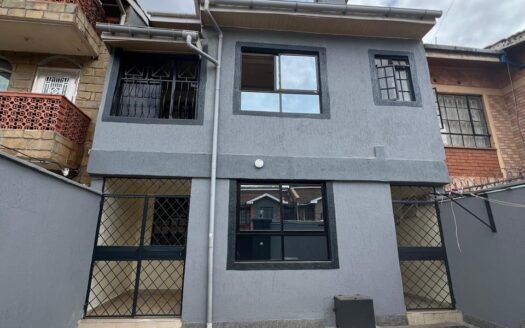 South C Modern 4-Bedroom House with Guest Wing for Sale & Rent