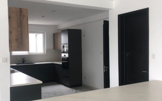 5 BEDROOM ALL ENSUITE APARTMENT IN WESTLANDS