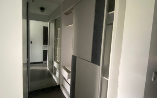 3 BEDROOM APARTMENTS IN RIVERSIDE