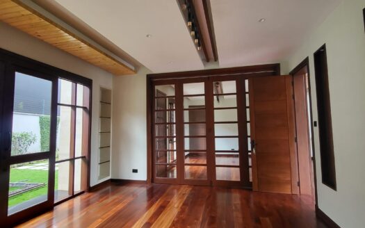 4 BEDROOM HOUSE FOR SALE IN RUNDA