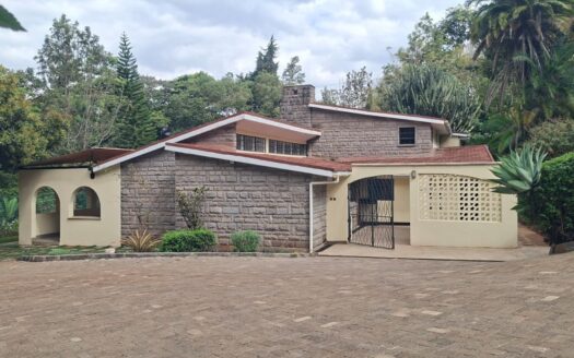5 BEDROOM HOUSE FOR RENT IN OLD KITISURU